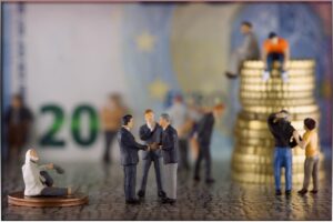 Grafico che mostra l'aumento delle pensioni di invalidità civile nel 2025 e i beneficiari previsti.