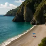Pesca da scogliera: come riconoscere canaloni e chiazze di sabbia