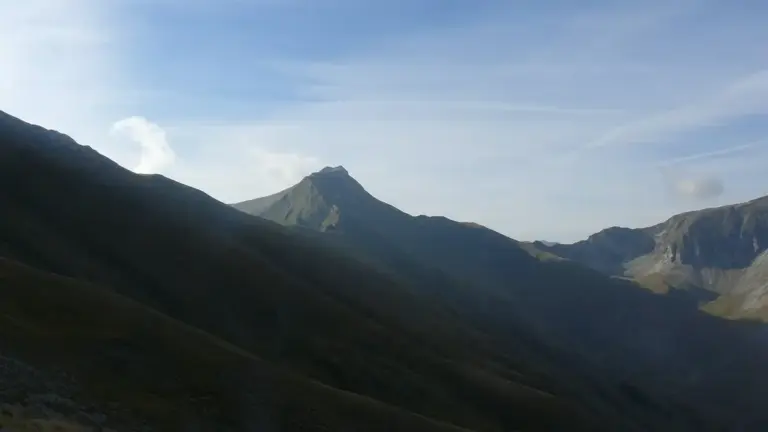 Come innescare il verme lasciando libera la punta dell’amo